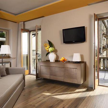 Titano Suites San Marino Ruang foto