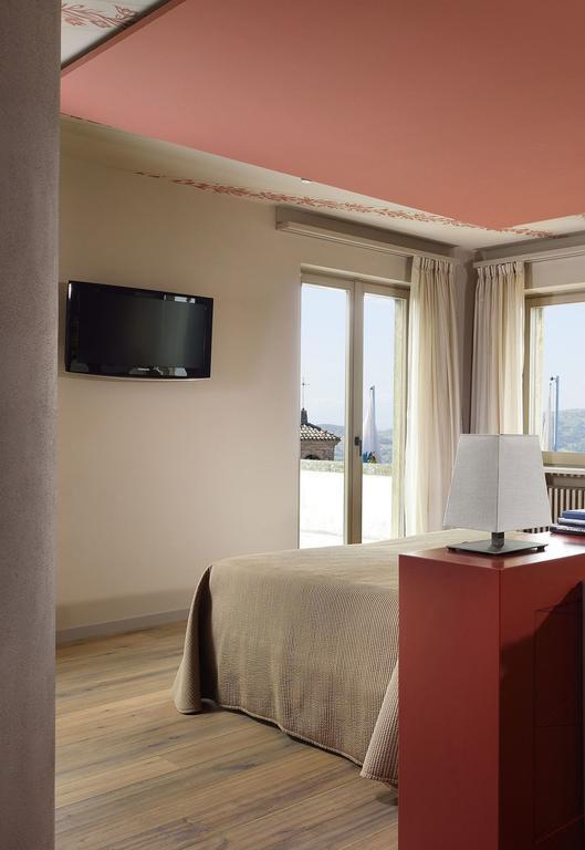 Titano Suites San Marino Ruang foto